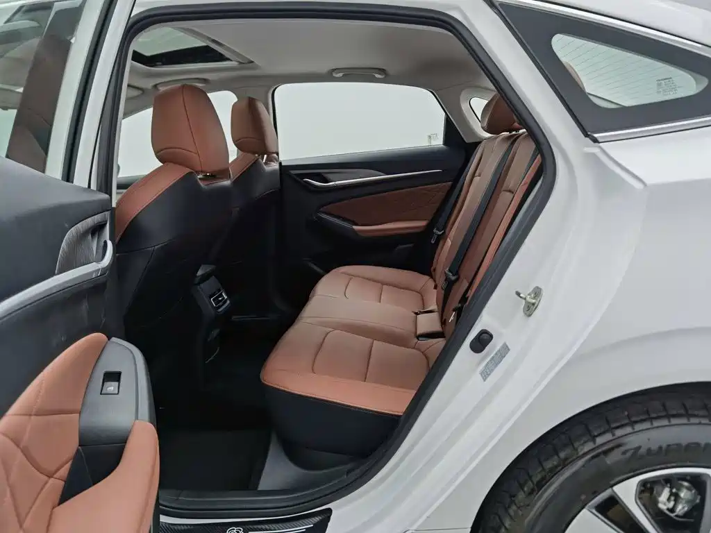 Changan Eado — миниатюра 15