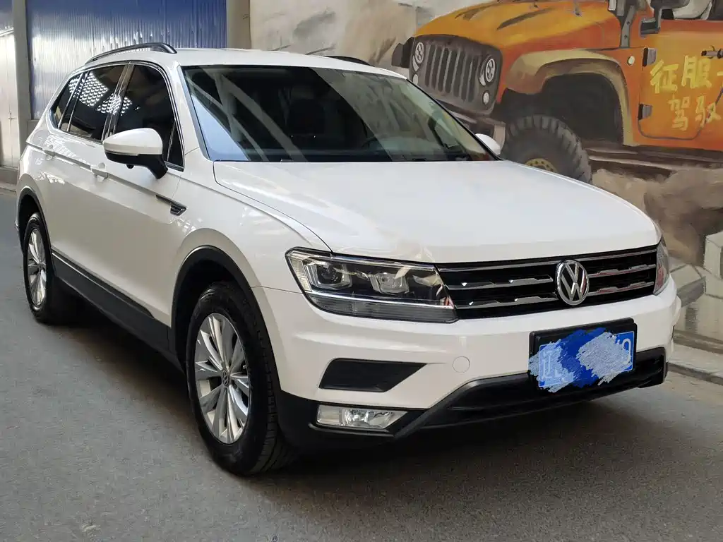 Volkswagen Tiguan L L 2017 330TSI AT