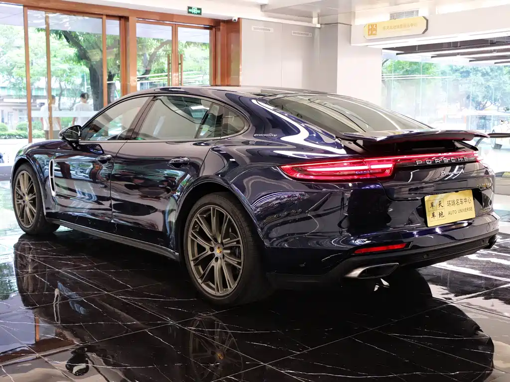 Porsche Panamera 2017 Panamera 4 Executive Long Wheelbase 3.0T