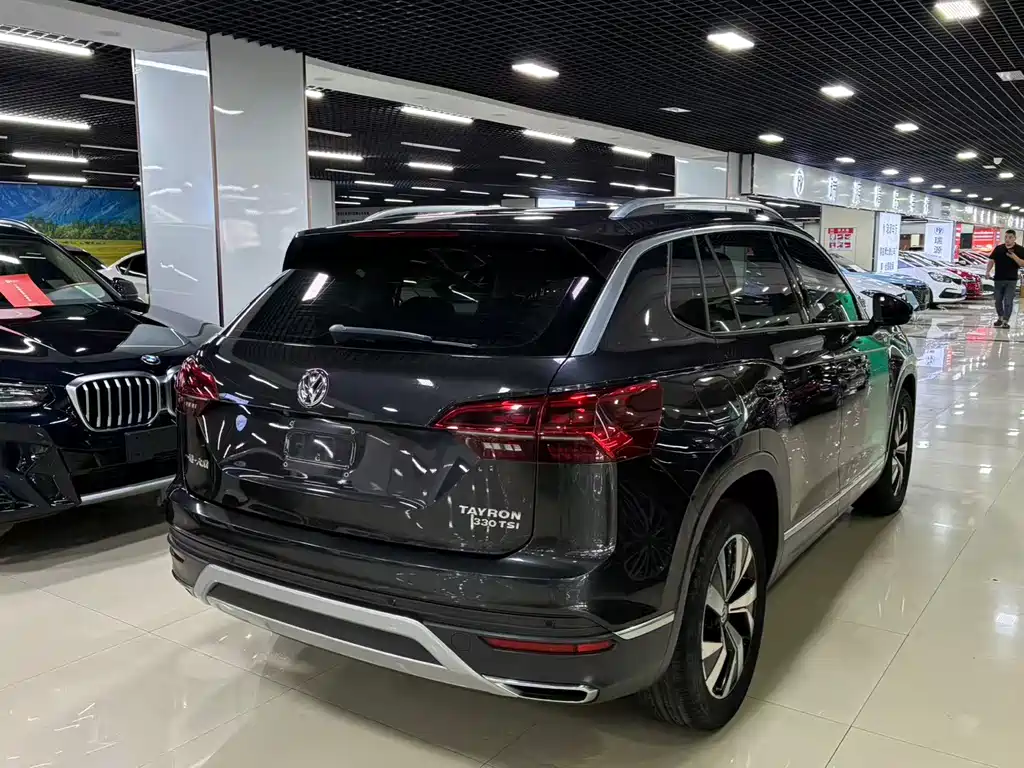 Volkswagen Tayron 2019 330TSI Luxury VI
