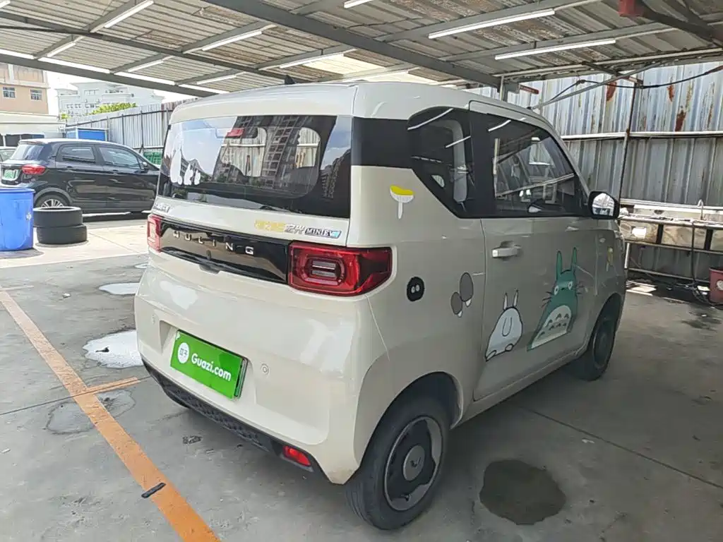 Wuling MINIEV — миниатюра 7
