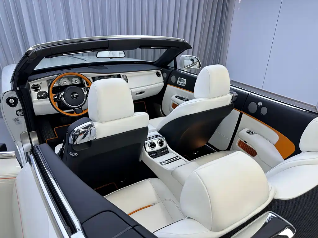 Rolls-Royce Dawn — миниатюра 25
