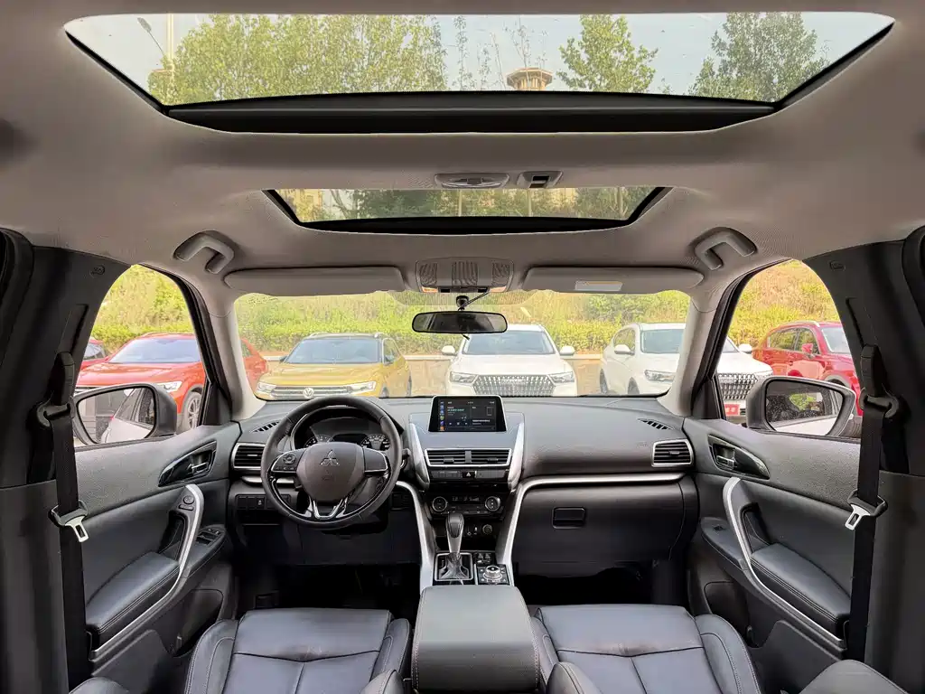 Mitsubishi Eclipse Cross — миниатюра 4