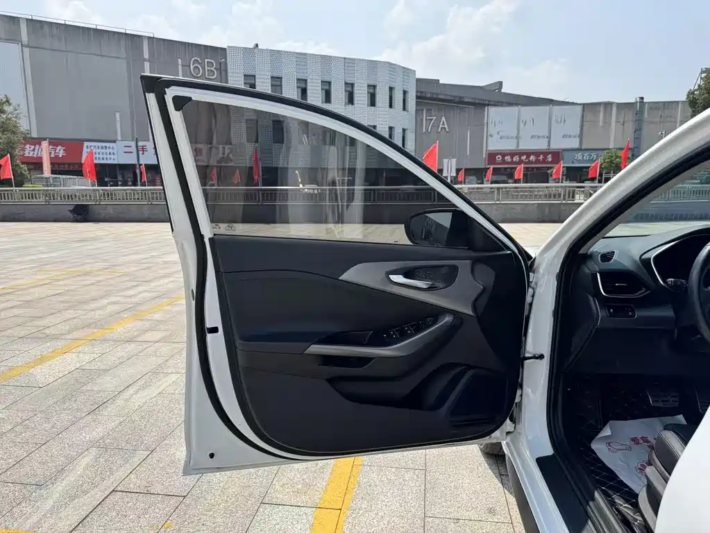Hyundai Fista — миниатюра 10