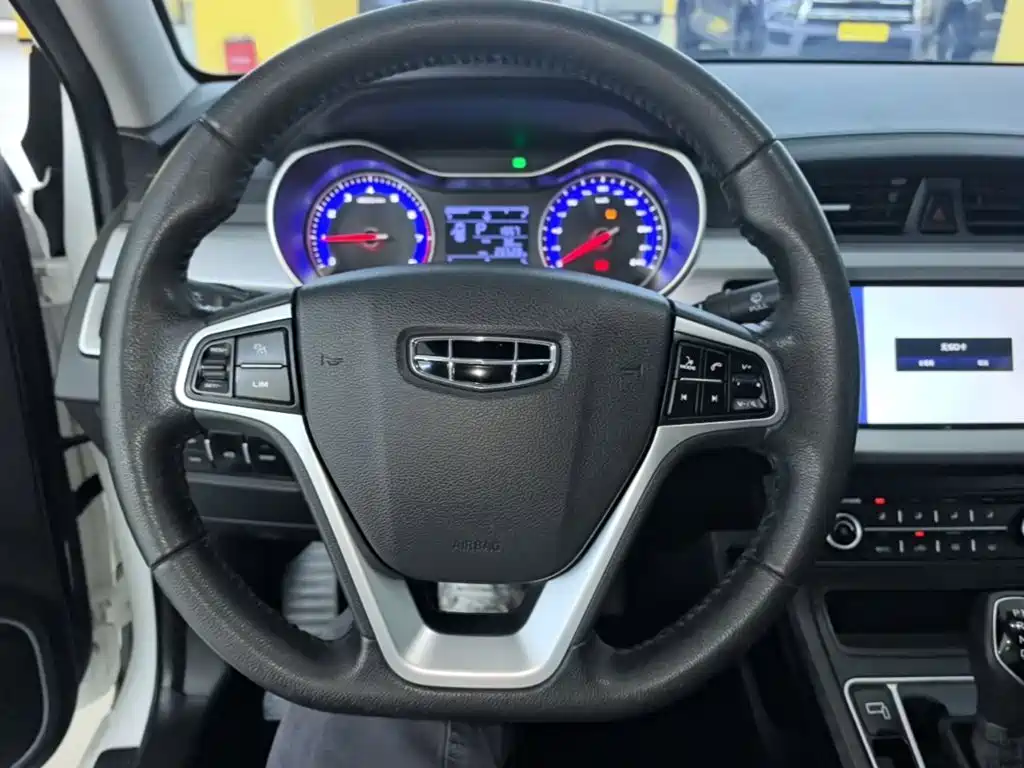 Geely Vision — миниатюра 11