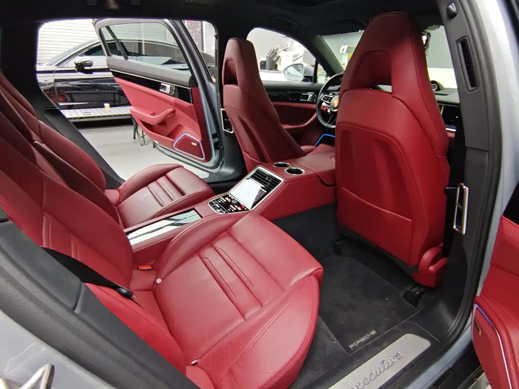 Porsche Panamera — миниатюра 9