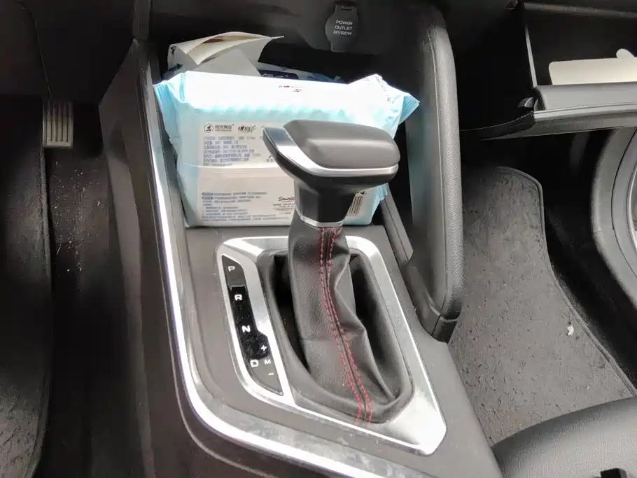 Geely Vision X3 — миниатюра 16