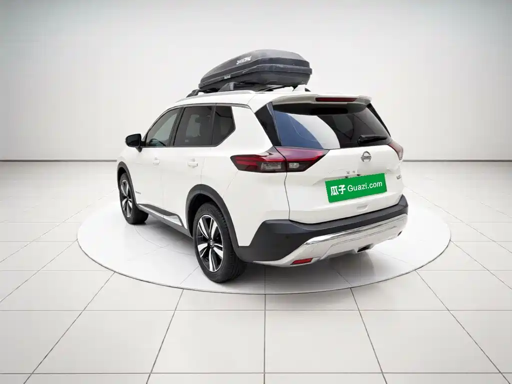 Nissan X-Trail — миниатюра 4