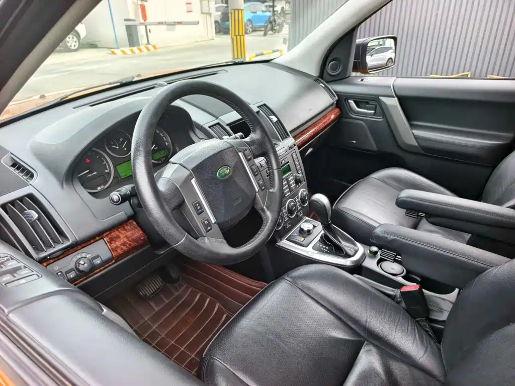 Land Rover 2 007 3.2L