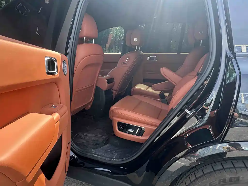 Li Auto Li L8 — миниатюра 5