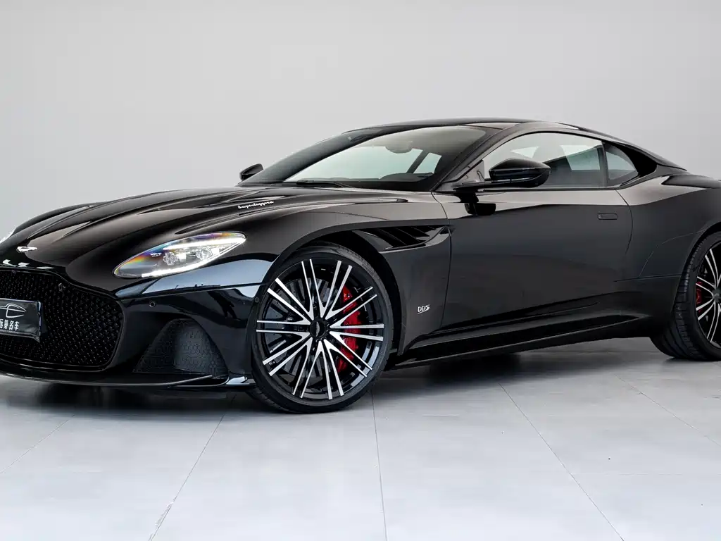 Aston Martin DBS 2022 DBS Superleggera V12 Coupe