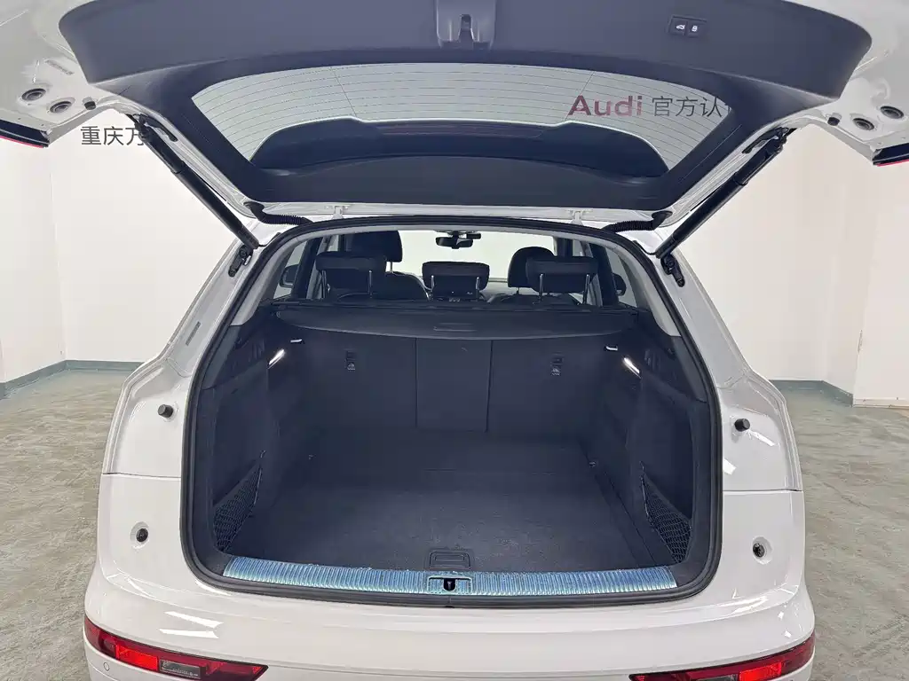 Audi Q5L — миниатюра 19