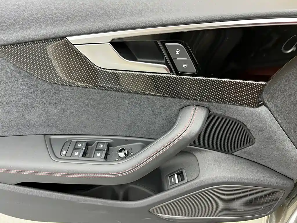 Audi S4 — миниатюра 19