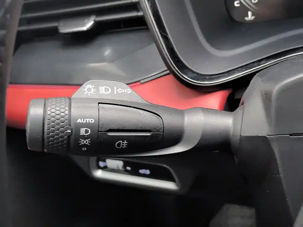 Geely Emgrand S — миниатюра 21