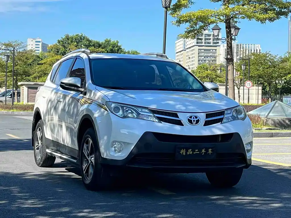 TOYOTA RAV4 RONGFANG