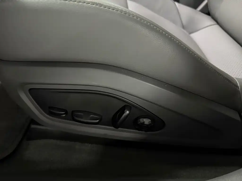 Porsche Taycan 2020 Taycan
