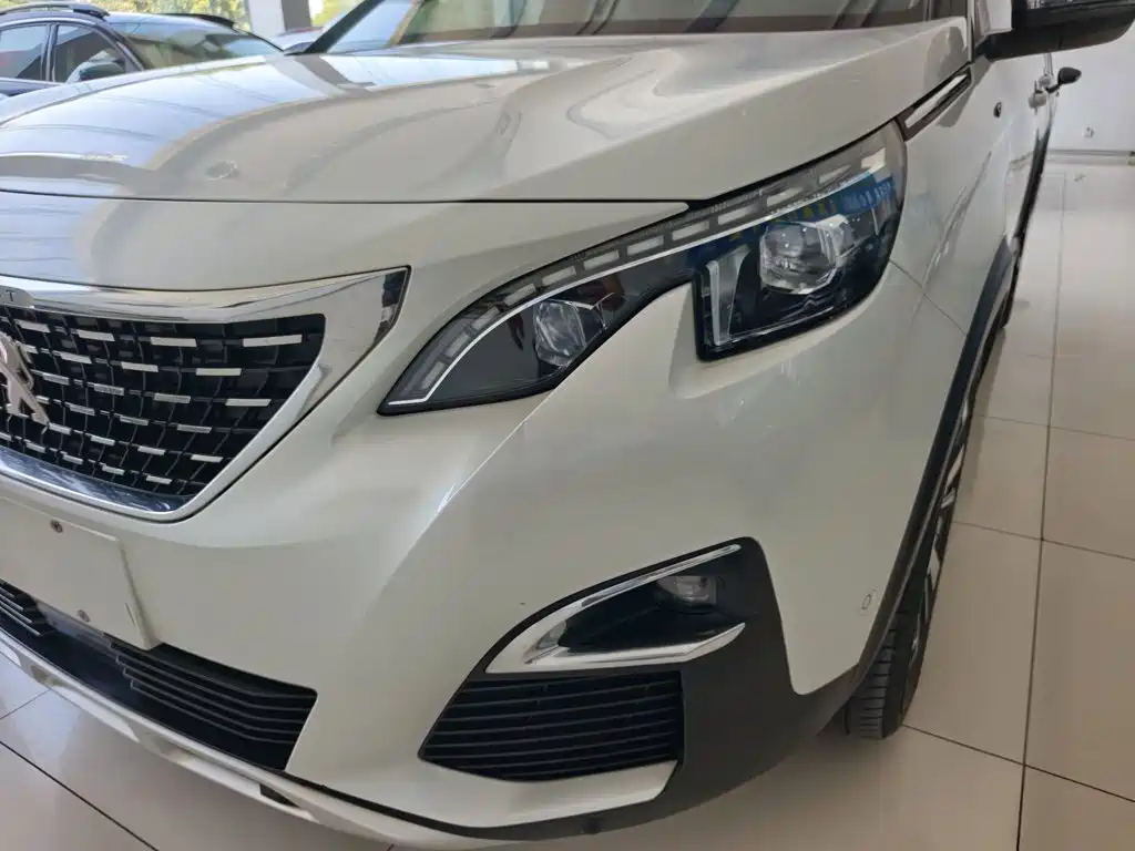Peugeot 4008 — миниатюра 24