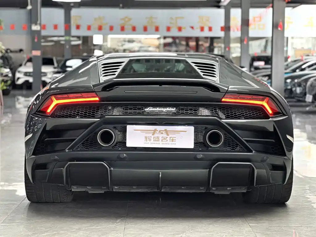 Lamborghini Huracán — миниатюра 5