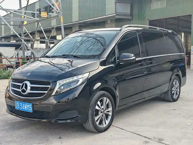 Mercedes-Benz V-Class