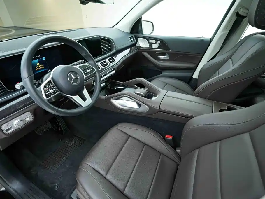 Mercedes-Benz GLE (Import) — миниатюра 7