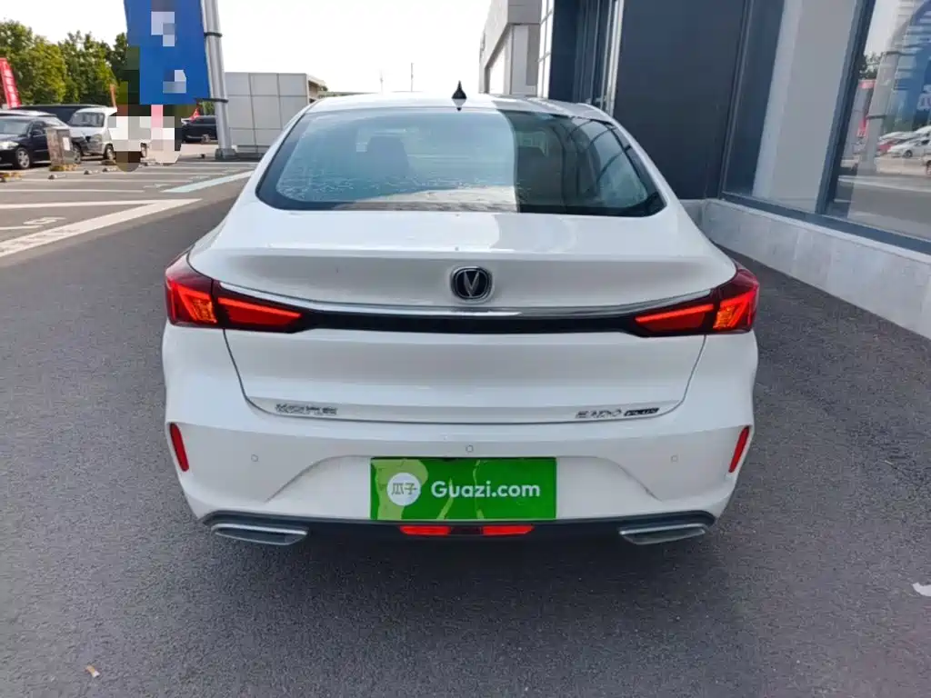 Changan Eado — миниатюра 6