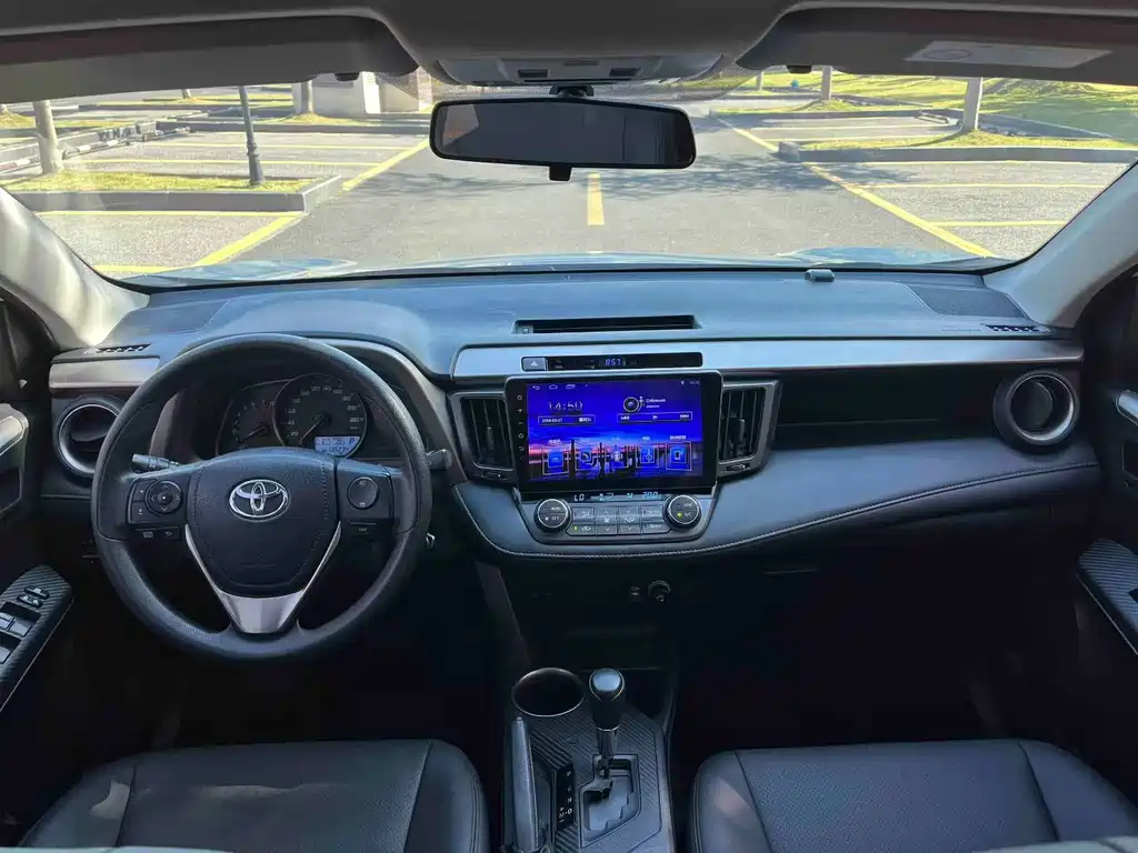 TOYOTA RAV4 RONGFANG