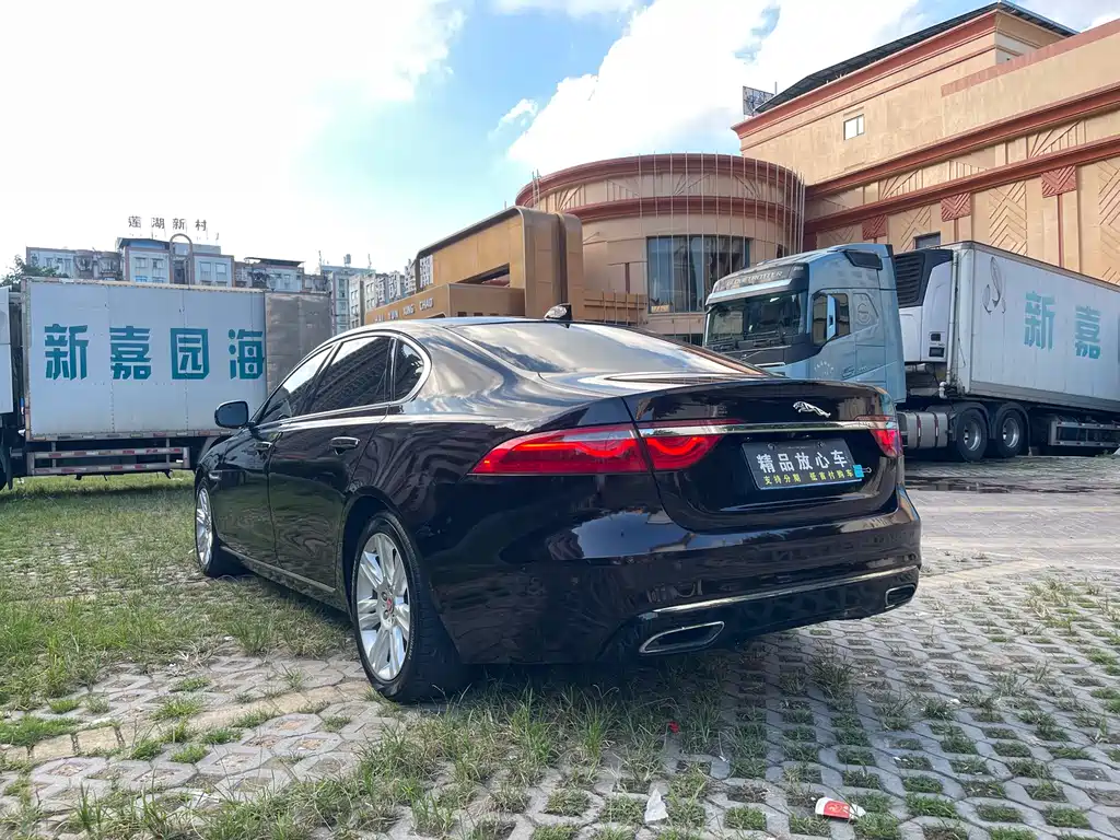 Jaguar XFL 2018 XFL 2.0T 250PS Premium