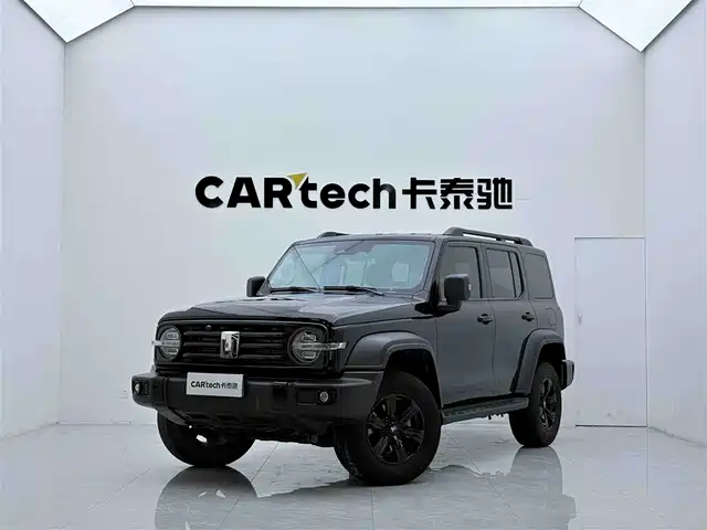 2023 TANK 300
