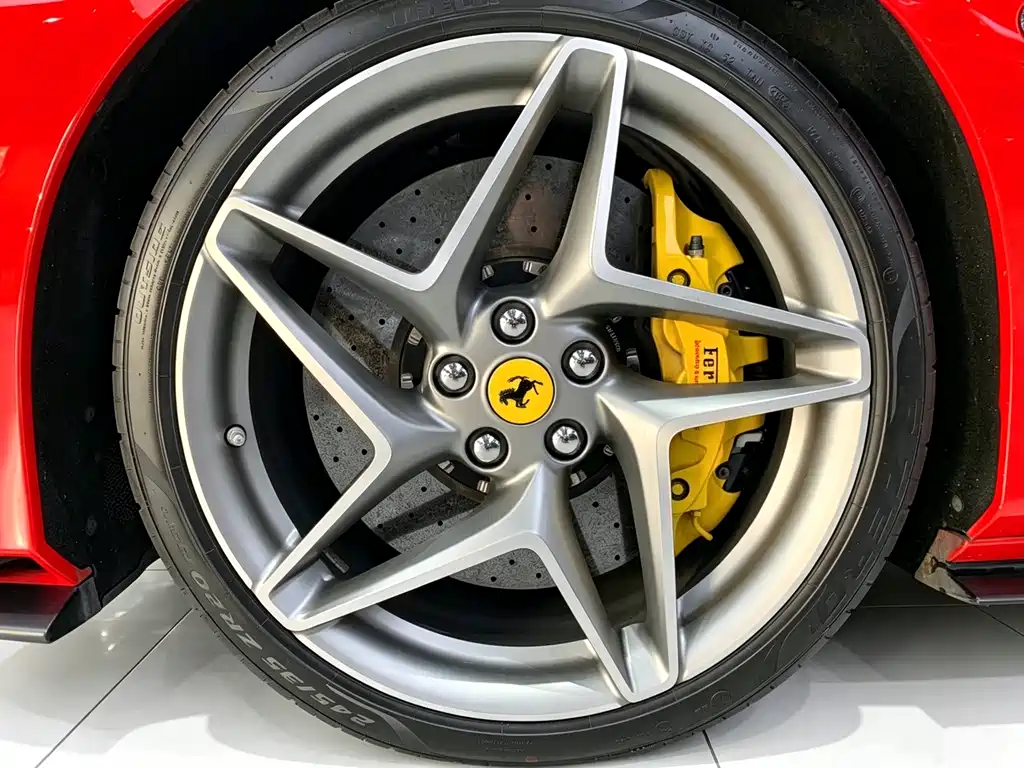 Ferrari F8 Spider 3.9T V8, фото 10
