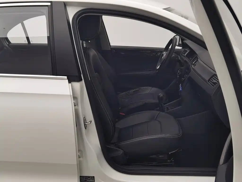 Volkswagen Santana — миниатюра 23