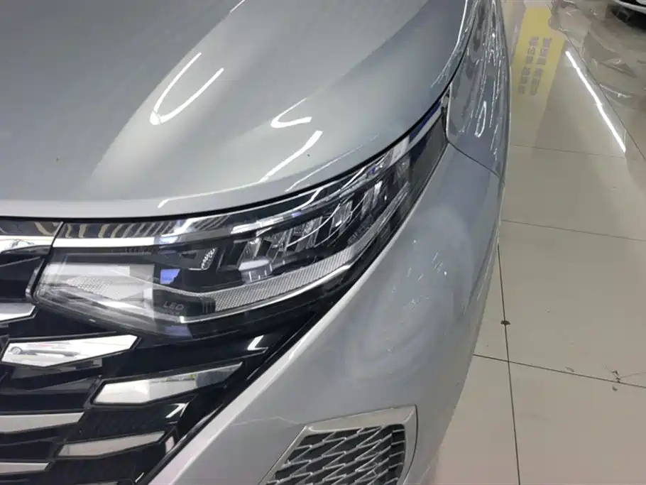 Hyundai Custo 2024 270TGDi TOP Flagship
