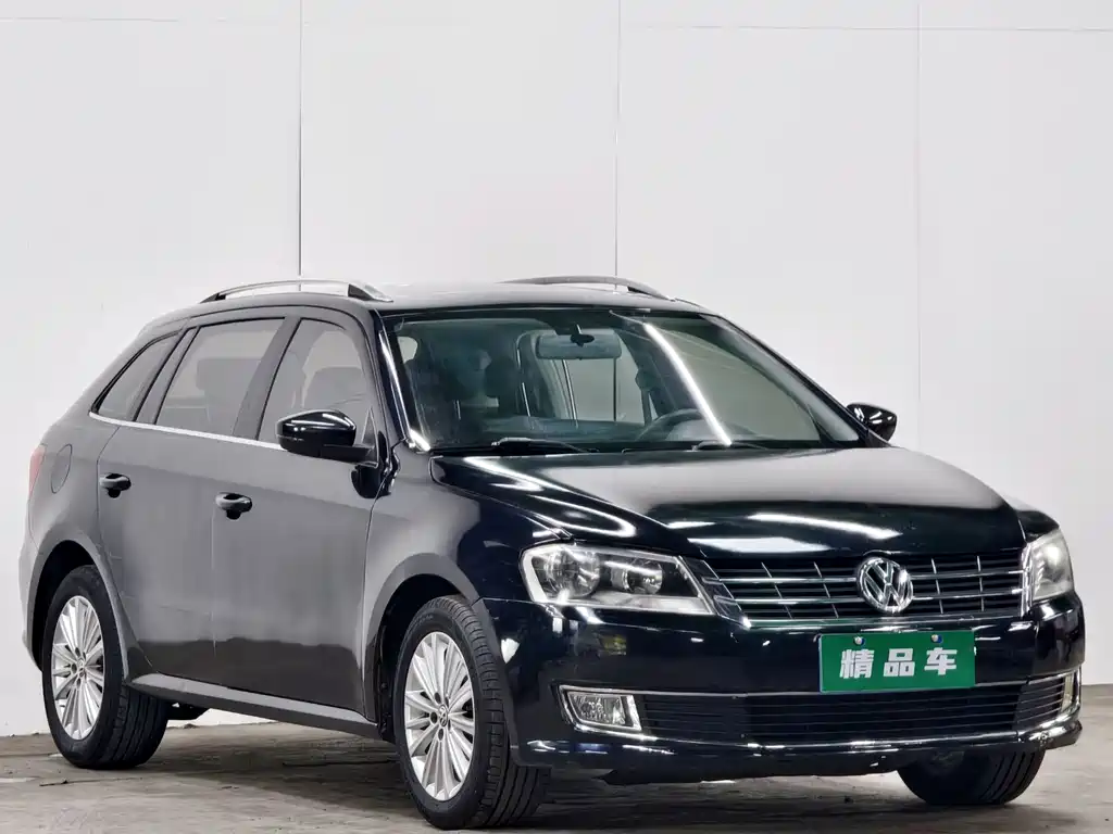 Volkswagen Gran Lavida 2013 1.6L AT Comfort