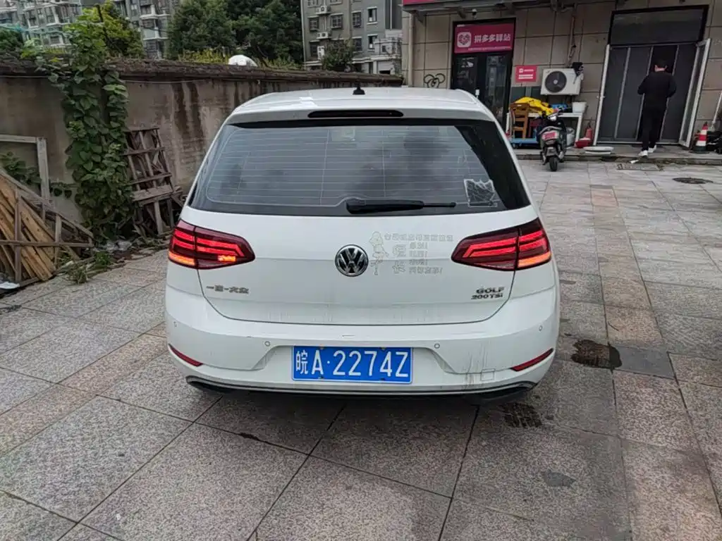Volkswagen Golf — миниатюра 6