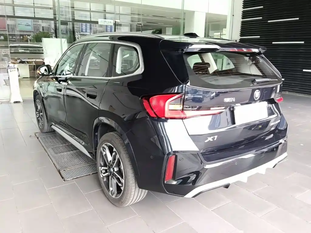 BMW X1 — миниатюра 5