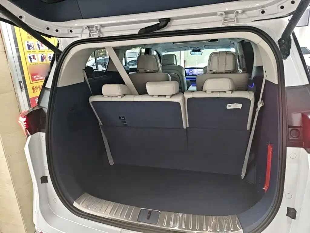 Buick GL8 Hybrid — миниатюра 19