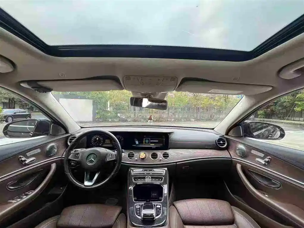 Mercedes-Benz E-Class E 2017 E 200 L 4MATIC