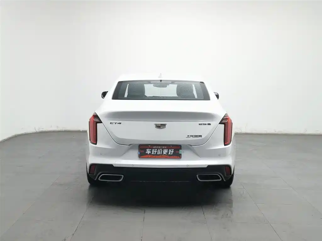 CADILLAC CT4