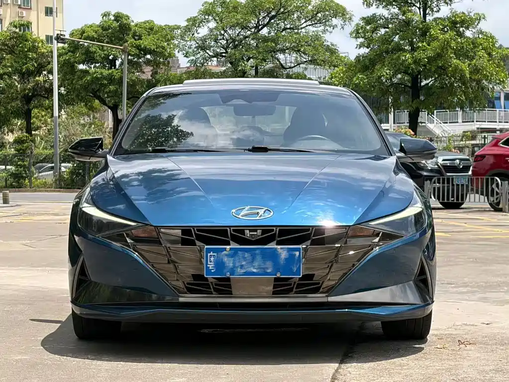 Hyundai Elantra 2021 240TGDi DCT TOP Flagship