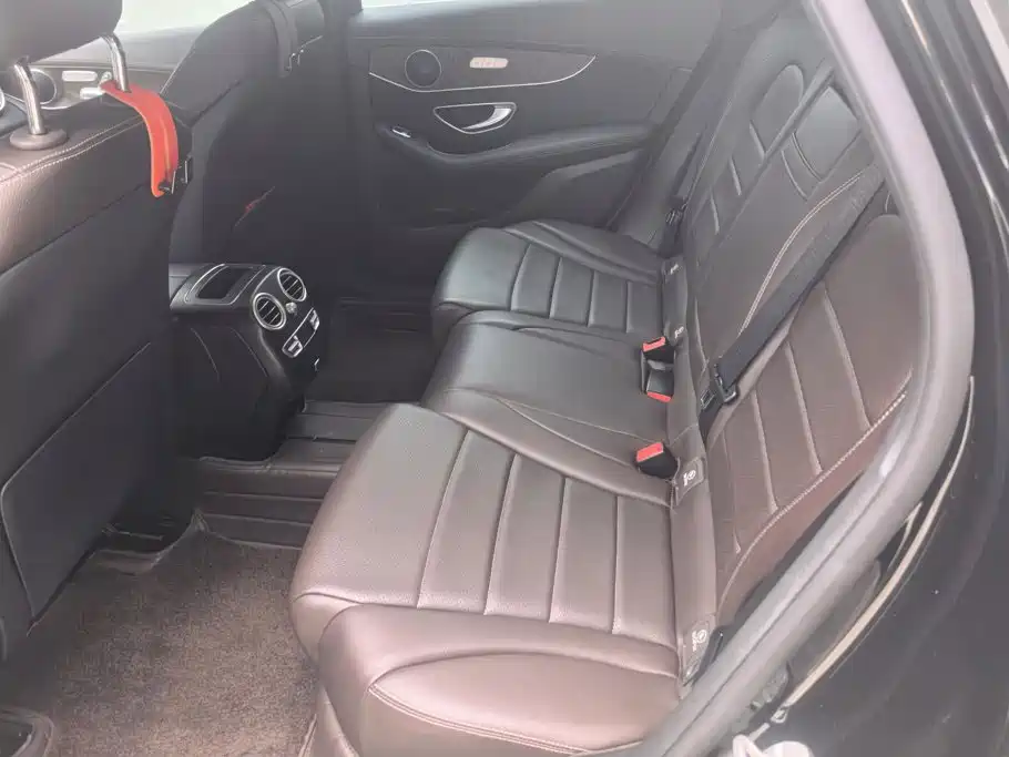 Mercedes-Benz GLC — миниатюра 11