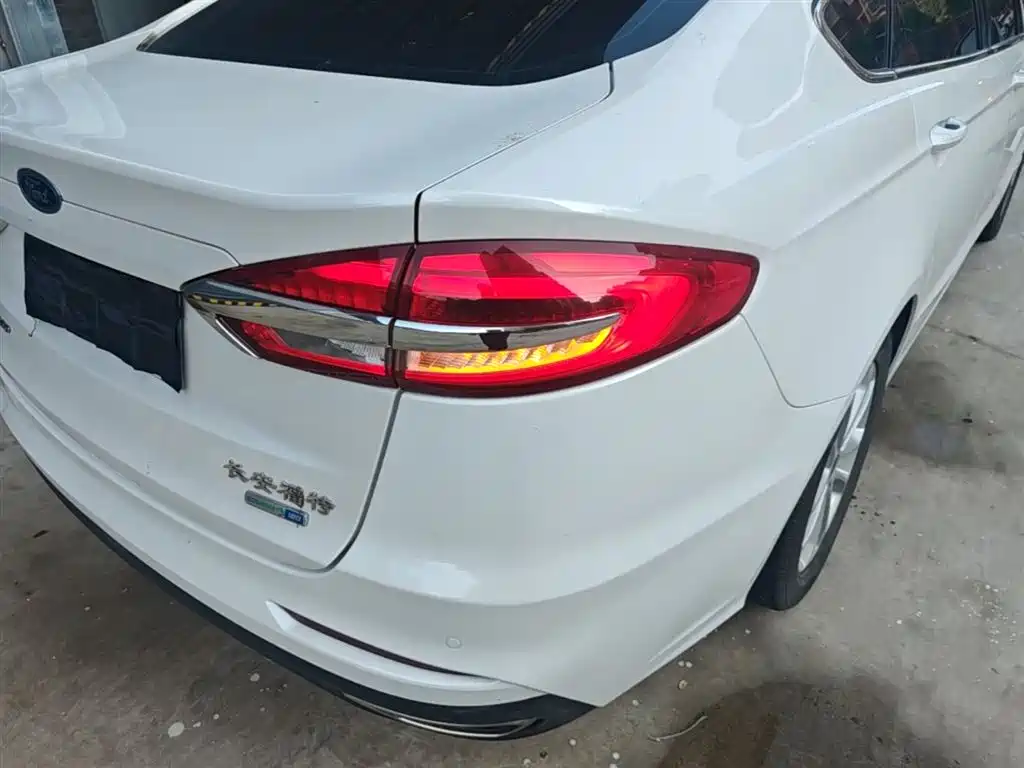 Ford Mondeo 2018 EcoBoost 180 Fashion VI