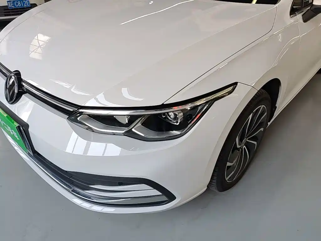 Volkswagen Golf — миниатюра 24