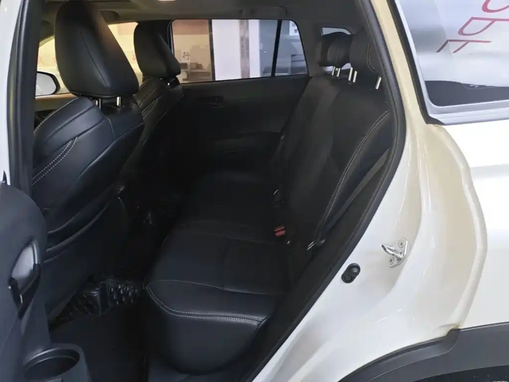 Toyota Frontlander — миниатюра 17