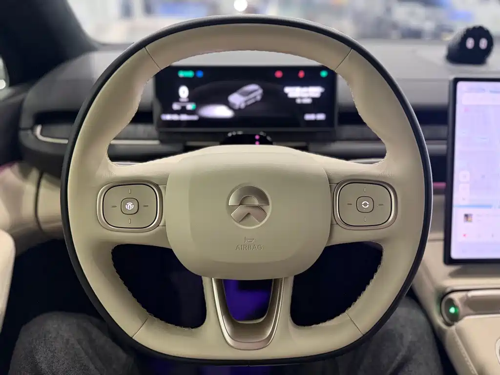 NIO ES6 — миниатюра 13