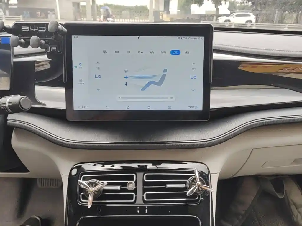 BYD Qin PLUS — миниатюра 13