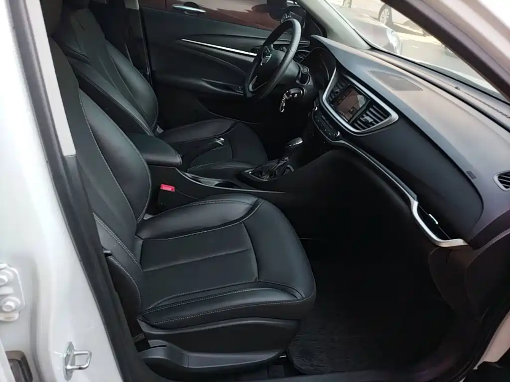 Buick Excelle — миниатюра 25