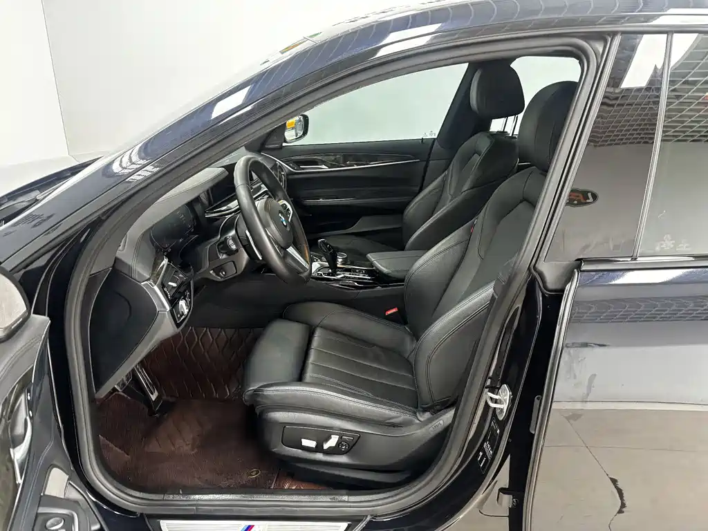 BMW 6 Series GT — миниатюра 12