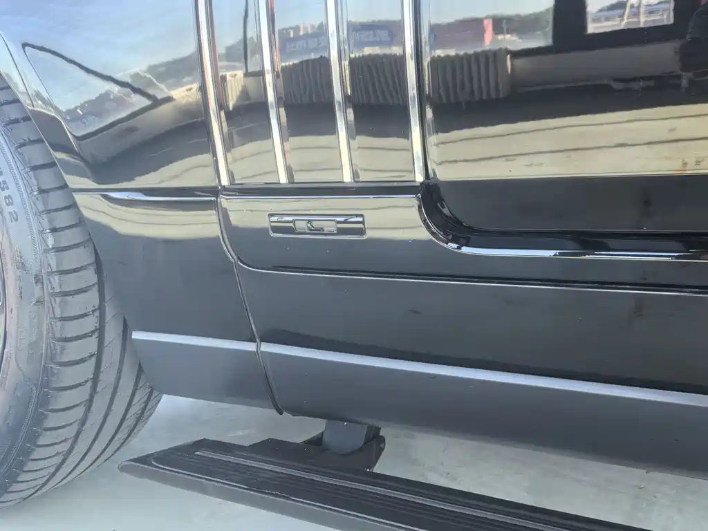 Land Rover Range Rover — миниатюра 5