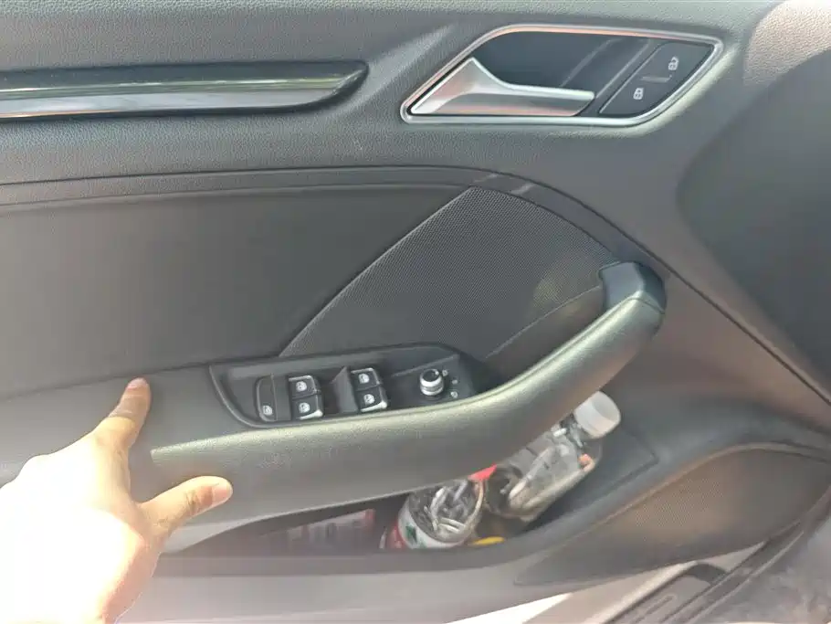 Audi A3 2019 Limousine 35 TFSI Fashion V