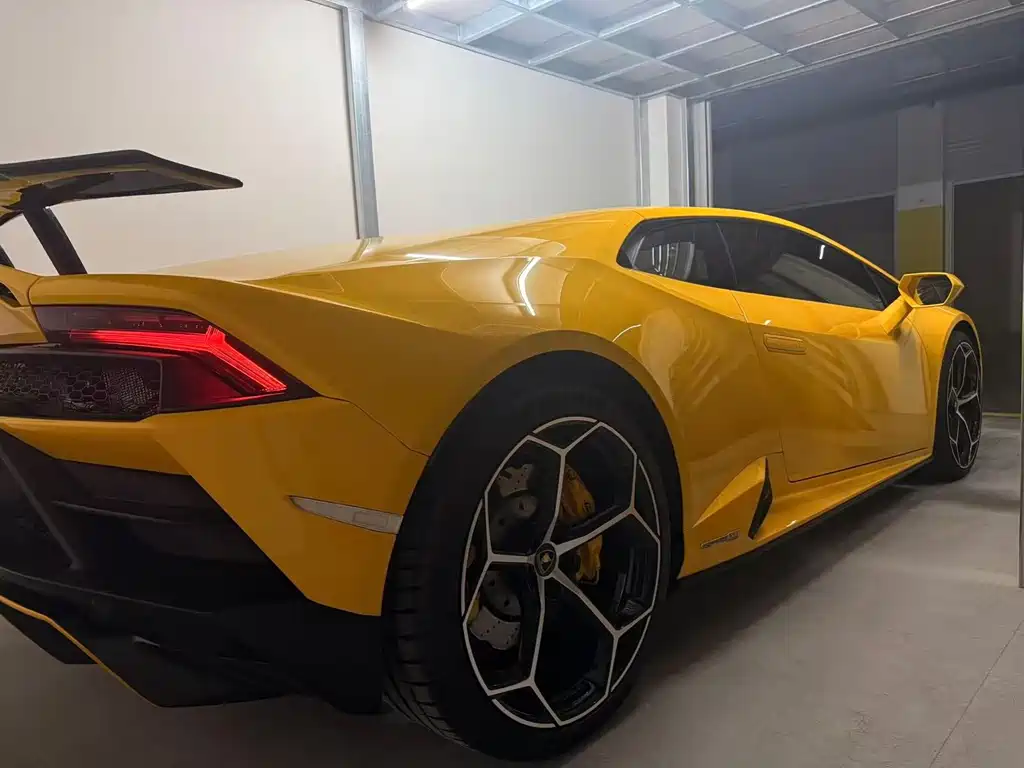 Lamborghini Huracán 2020 Huracán EVO RWD