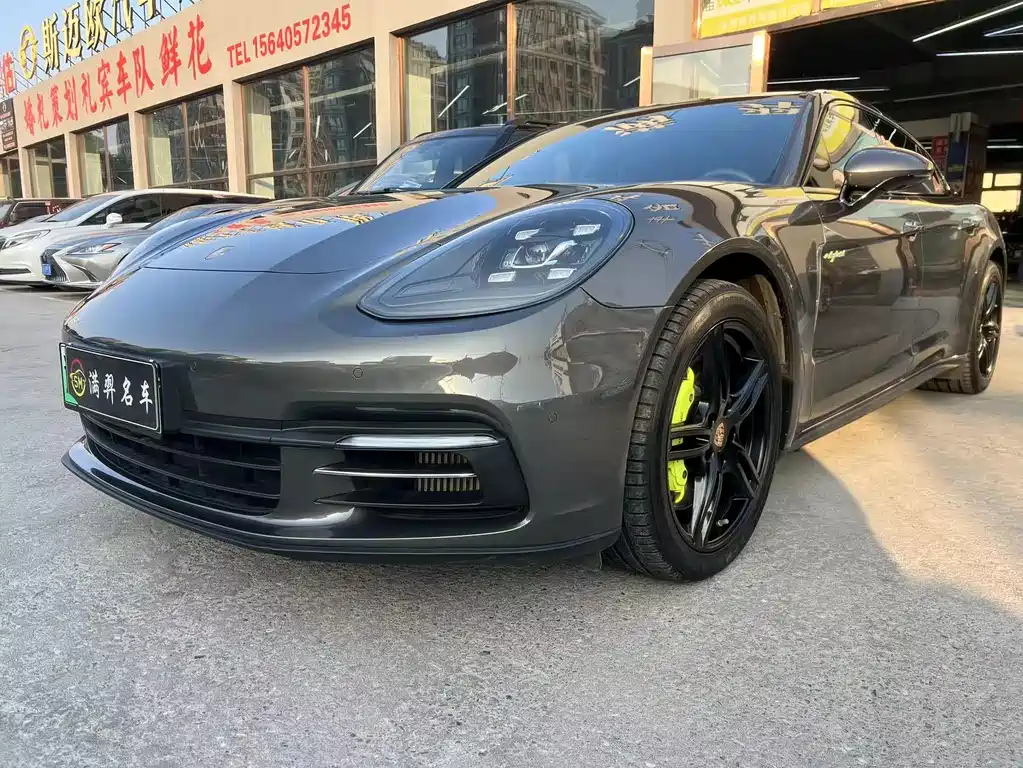 PORSCHE PANAMERA NEW ENERGY